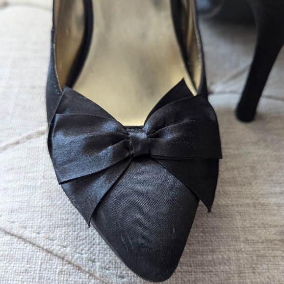 Satin Bow Pumps by Costa Blanca X - Picture 5 of 11